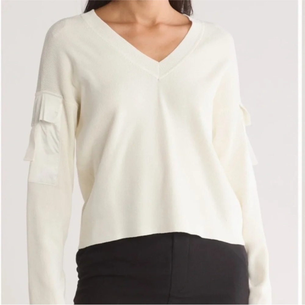 Parker Cropped V-Neck Cargo Sleeve Pocket Sweater in ivory